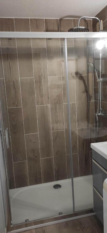 Appartement Lumineux Vue Mer Фрежюс Экстерьер фото